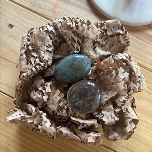 Assorted Crystal Collection - Picture 3 of 3